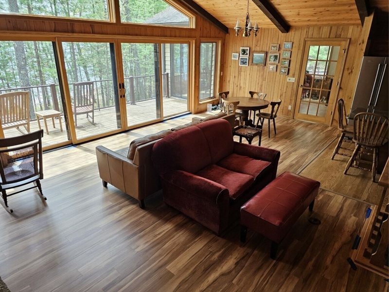 About Eagle Floor Covering Center in Eagle River